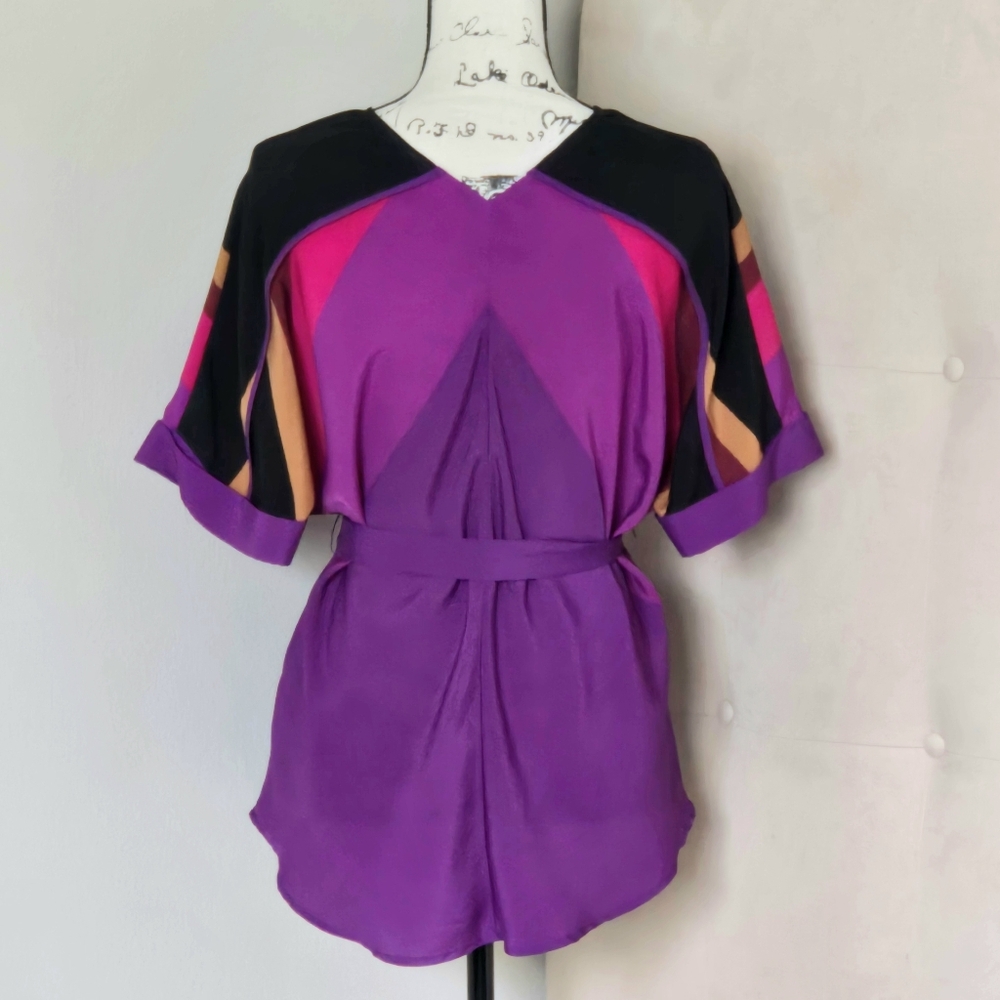 New York & Co Kaftan Style V-Neck Top Chevron Multicolor, Belted, Cuffed Sleeves - Picture 2 of 8